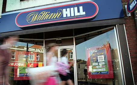 William Hill adds end-of-contract policy to car scheme