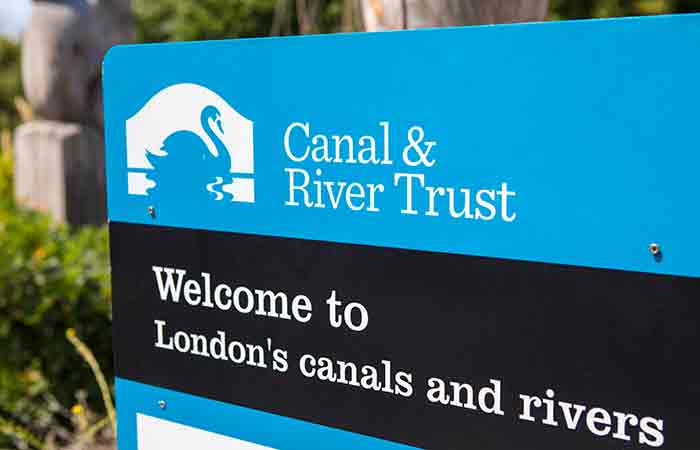 Canal and River Trust pay