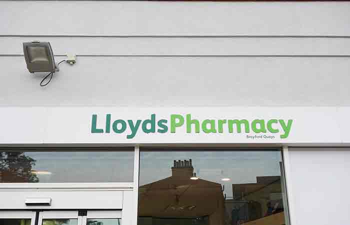 LloydsPharmacy pay